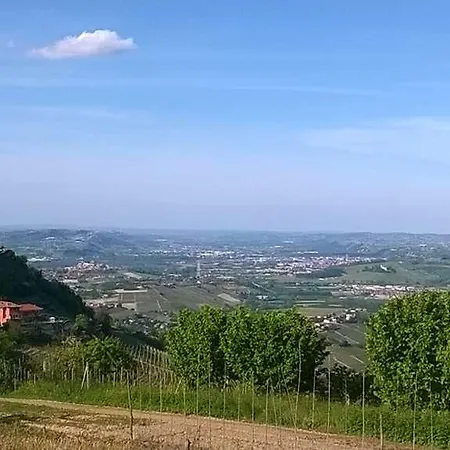 Red Wine לה מורה